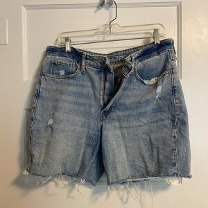 Old Navy High Rise OG Straight Shorts - Size 12